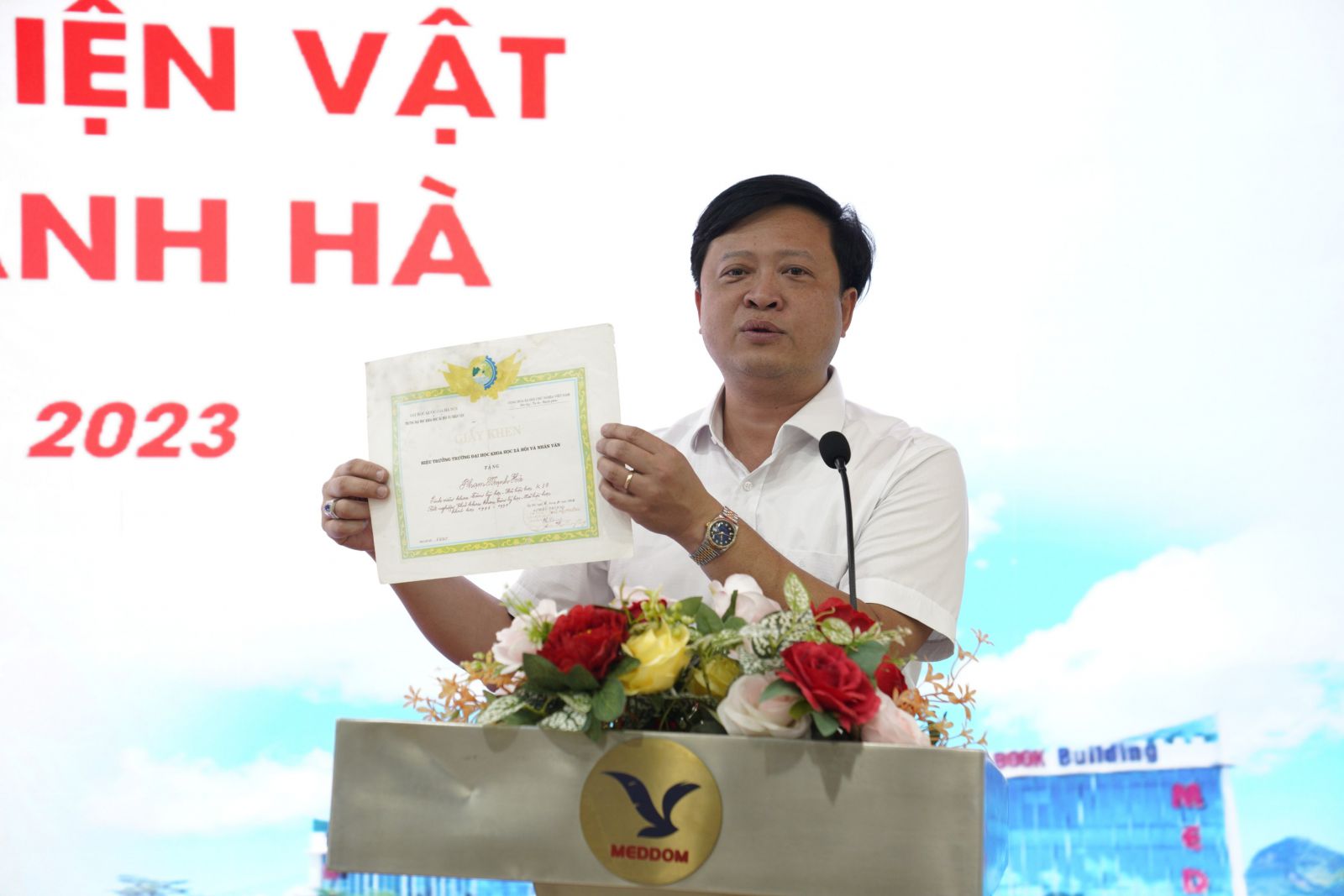 Lễ bế giảng lớp bồi dưỡng giáo dục và kỹ năng sống Hòa Bình